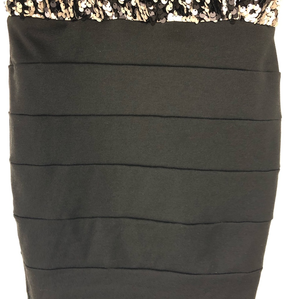 Fredrick’s of Hollywood sequin bandage dress. Sz S - Picture 4 of 8